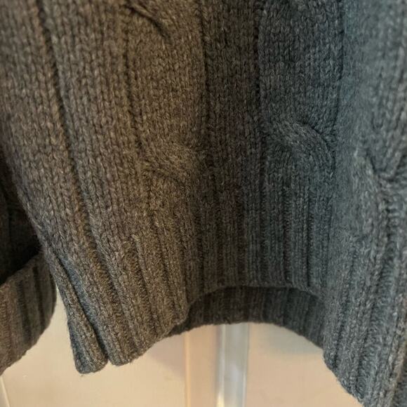 Vintage Men’s SZ M Y2K Gray V-neck Wool Cashmere Blend Cable Knit Sweater - Picture 6 of 10